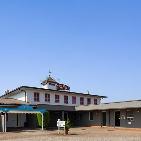 Hotel Motel Sporting Montodine Екстер'єр фото