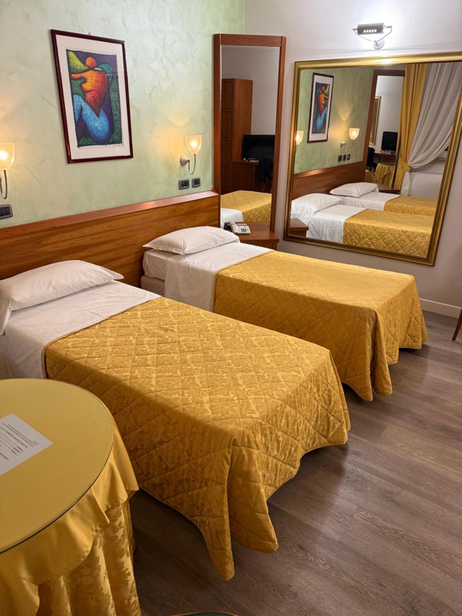 Hotel Motel Sporting Montodine Екстер'єр фото